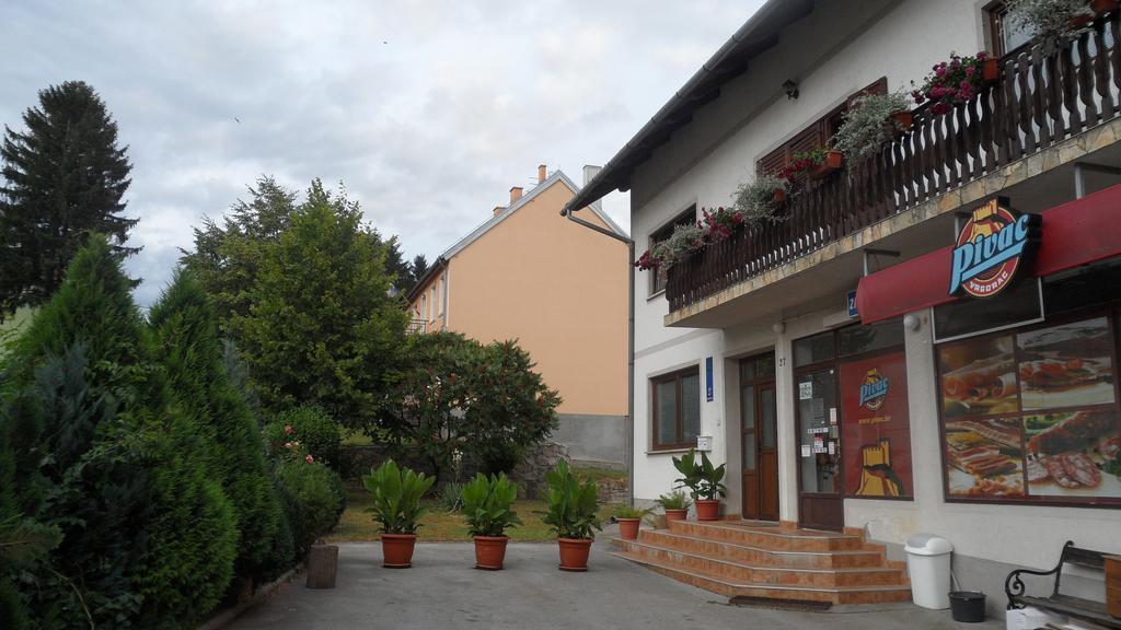 Apartment Rendulic Rakovica Luaran gambar